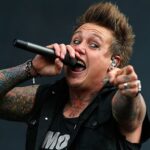 Who Is The Lead Singer Of Papa Roach